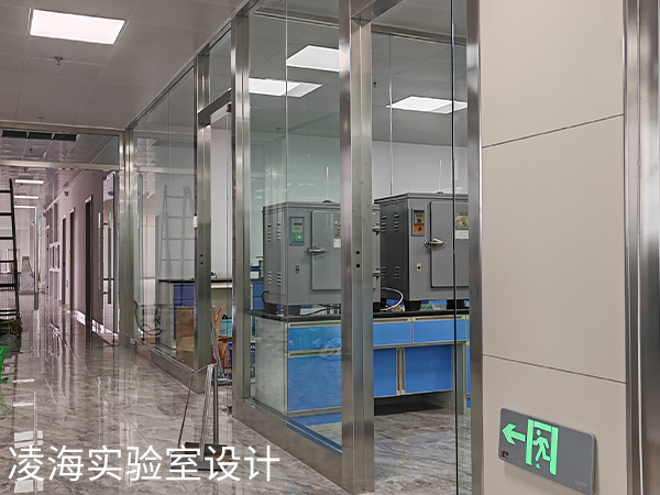 在實(shí)驗(yàn)室設(shè)計(jì)裝修中考慮原則有什么?